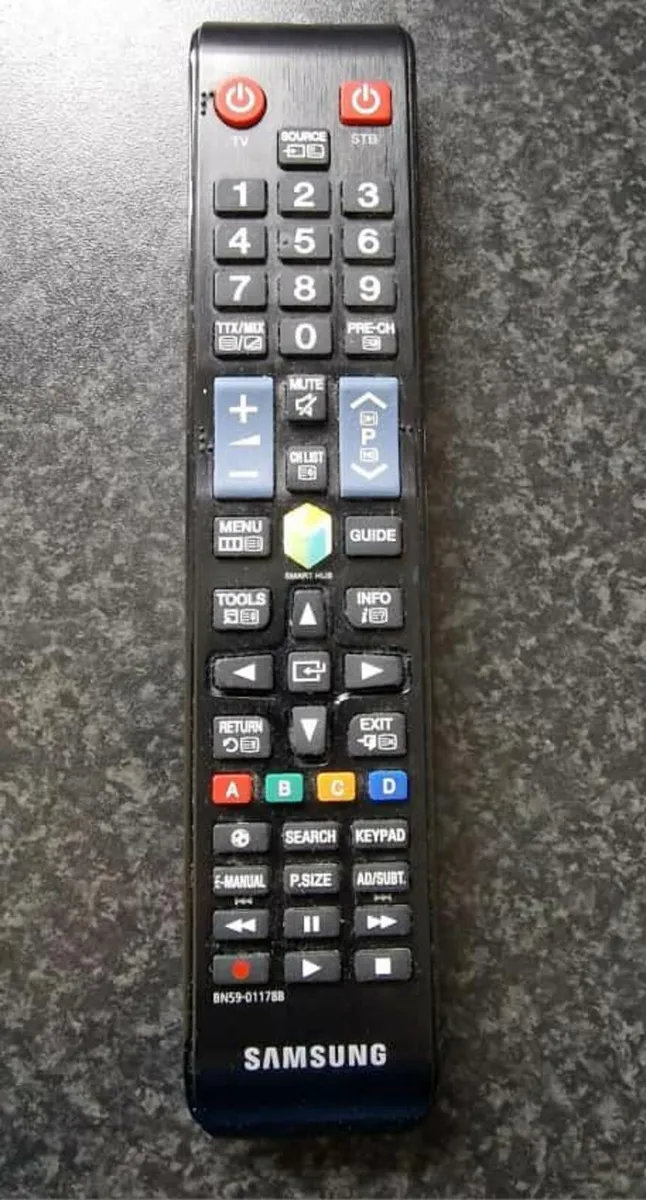 Samsung 22" HD LED Smart TV - Model: UE22H5600 - Image 2