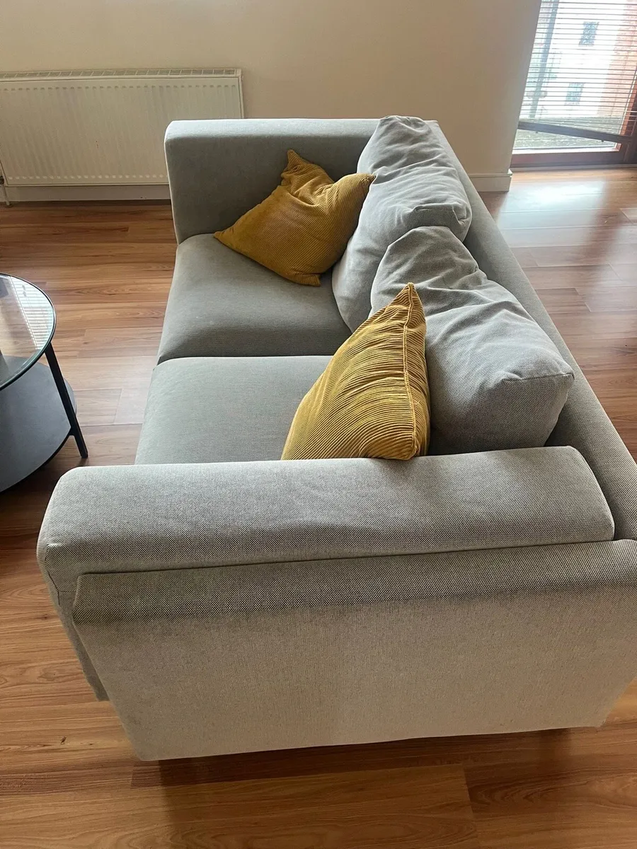 2 seater couch - Image 3