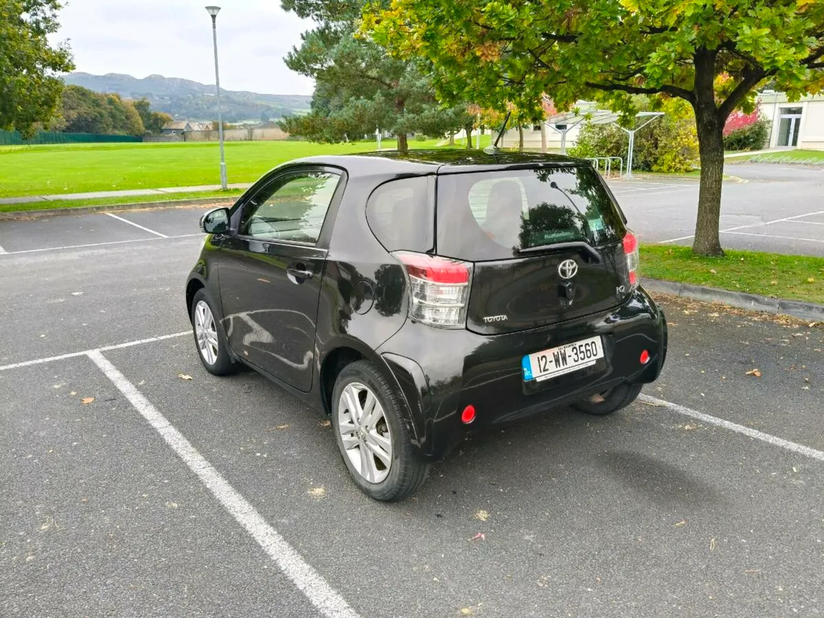 Toyota IQ - Image 1