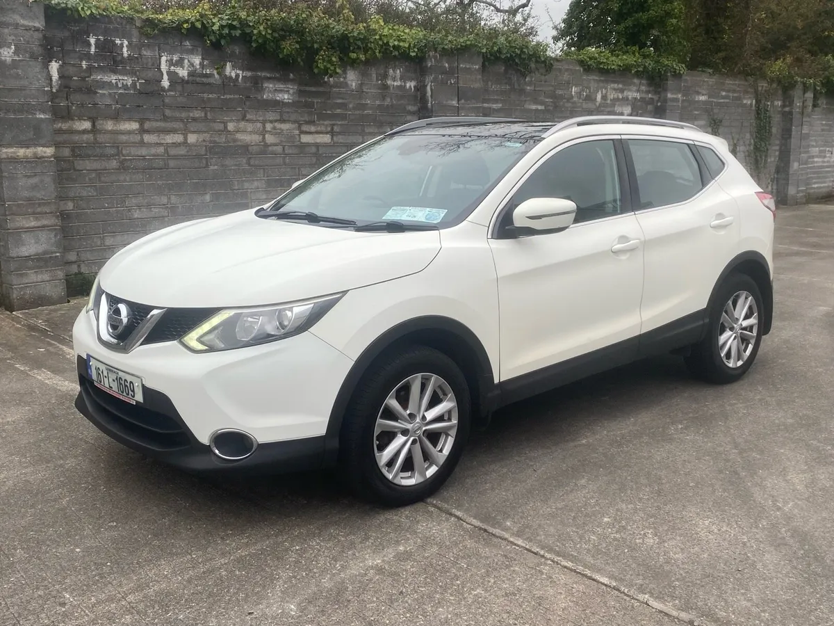 2016 Qashqai, 1 Previous Owner, NCT 10/27 - Image 3