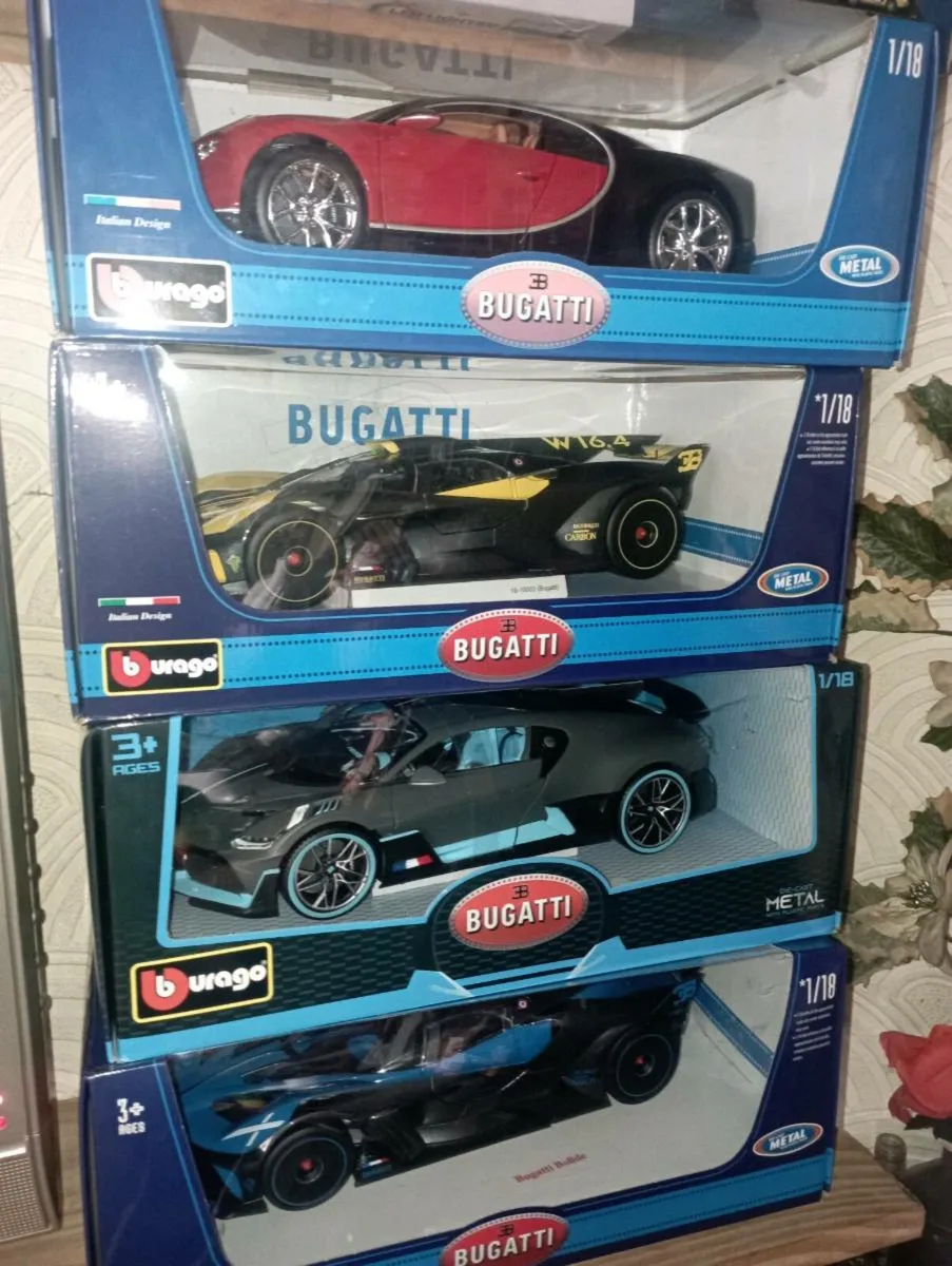 BbURAGO DUGATTI  DIE -MODLES SPORTS CARS €75 EACH - Image 1