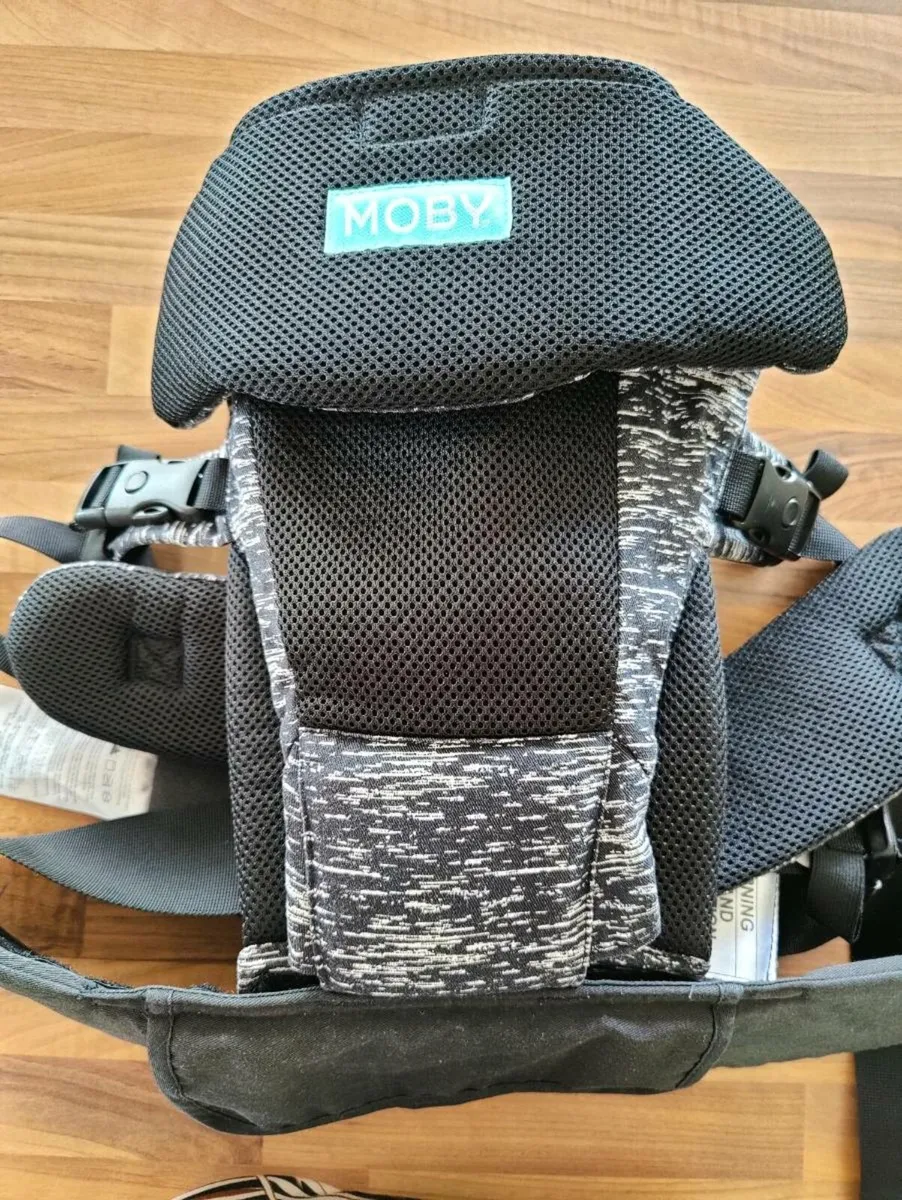 Moby Baby Carrier - Image 3