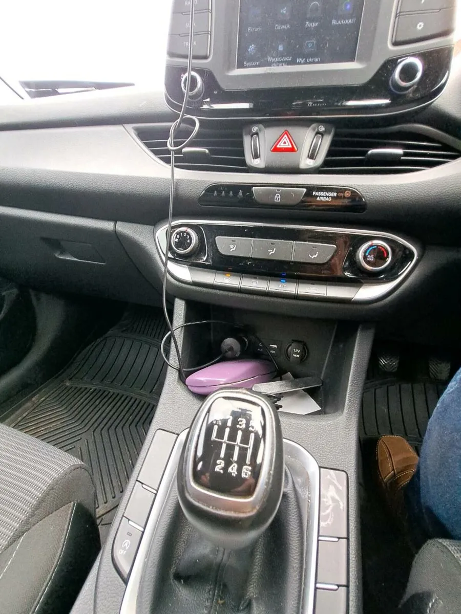 Hyundai  i30 perfect condition - Image 4