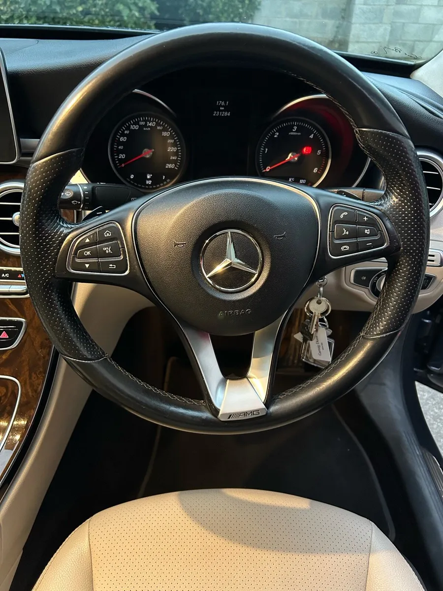 Mercedes C220 - Image 4