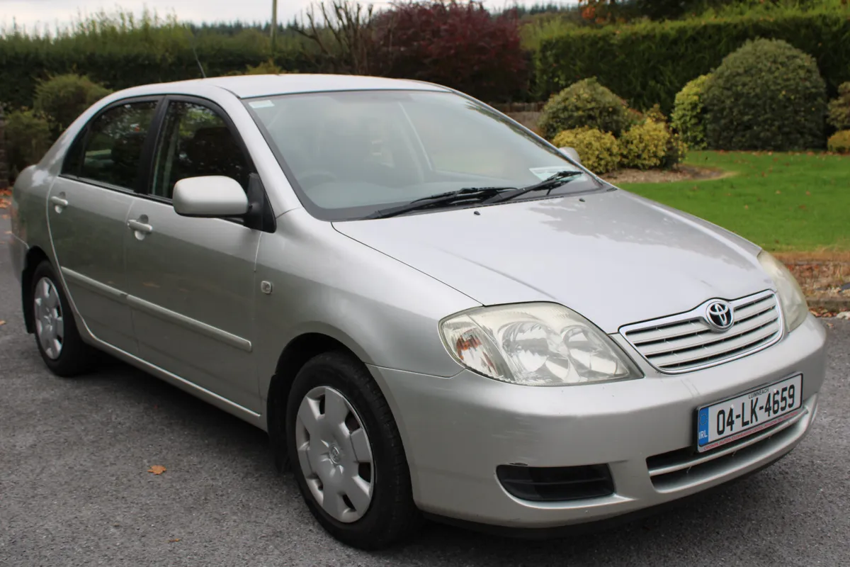 2004 TOTOTA COROLLA TERRA 1.4 SALOON - Image 1