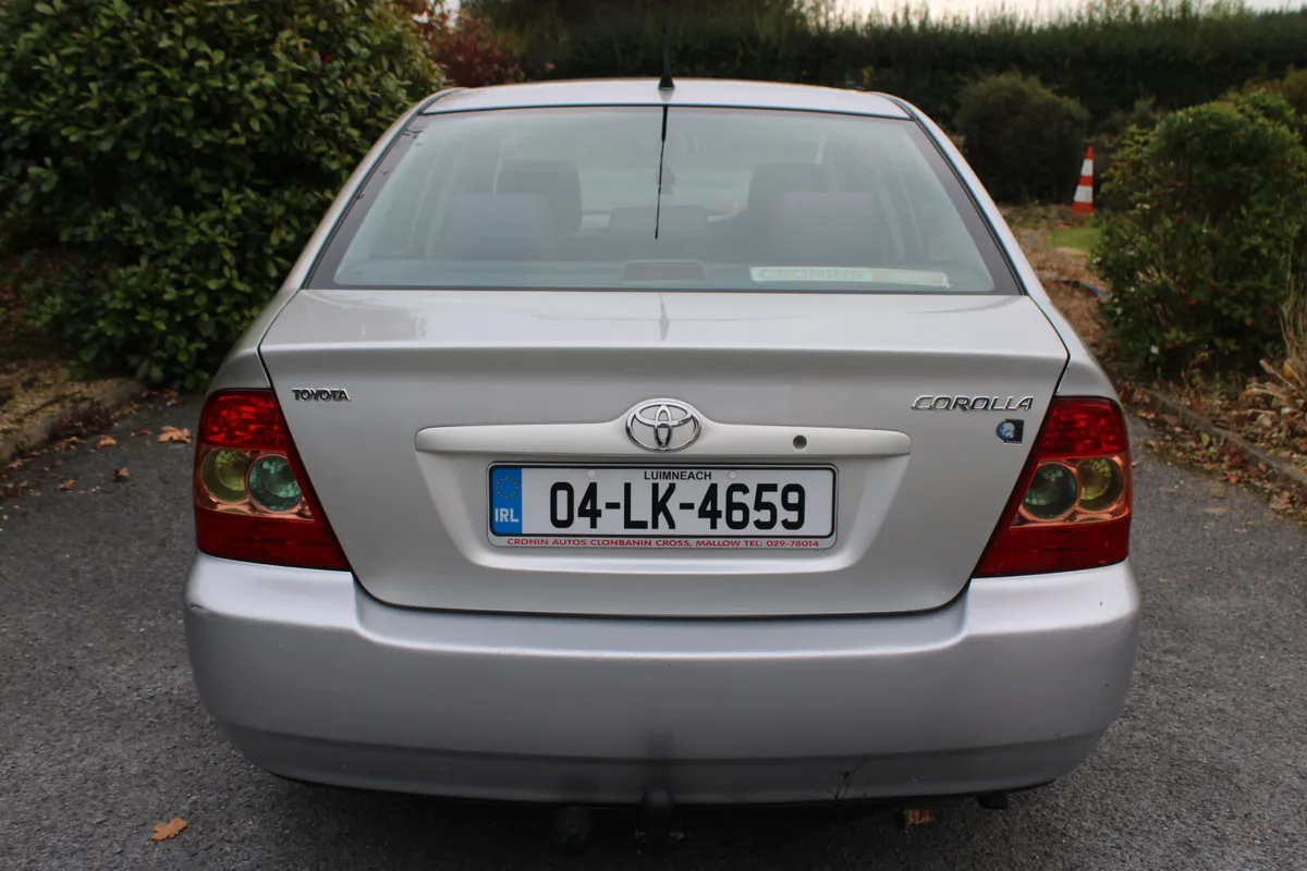 2004 TOTOTA COROLLA TERRA 1.4 SALOON - Image 4