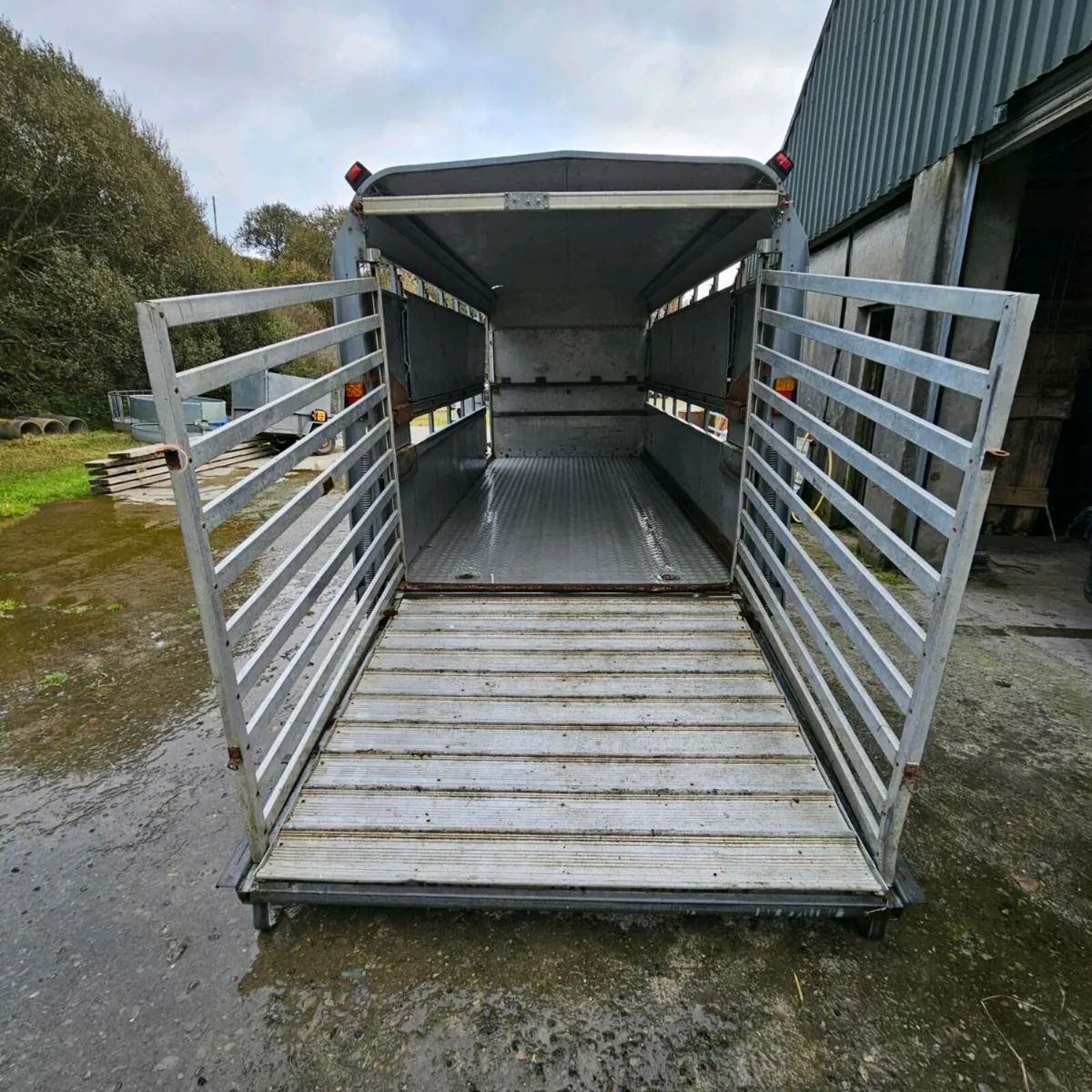 14ft Ifor Williams with Sheep Deck - Image 2