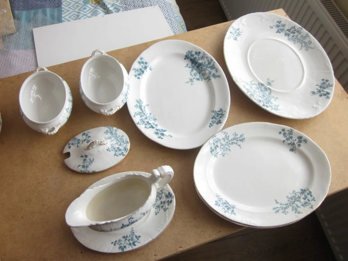 Victorian  Dinner Service Maud Pattern Pearlware - Image 4