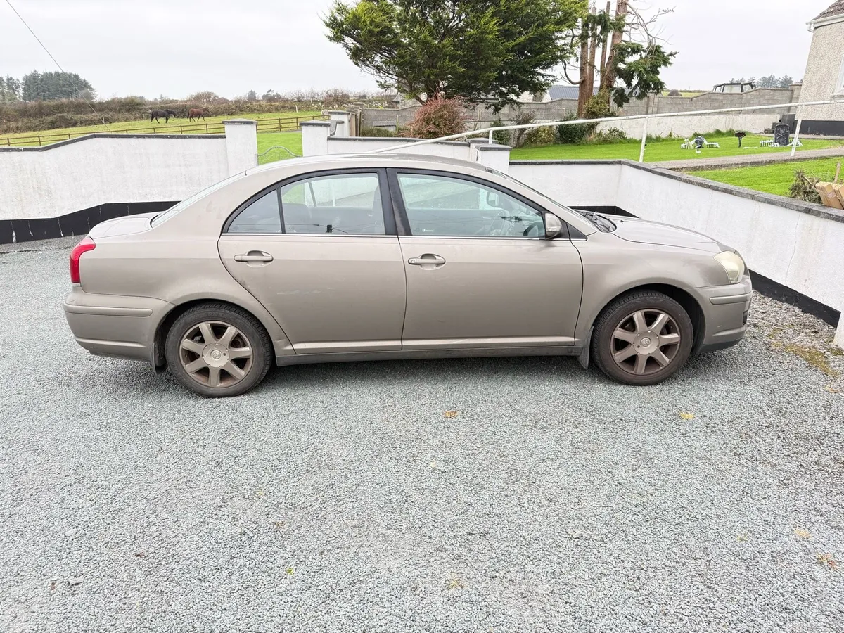 Toyota Avensis - Image 3