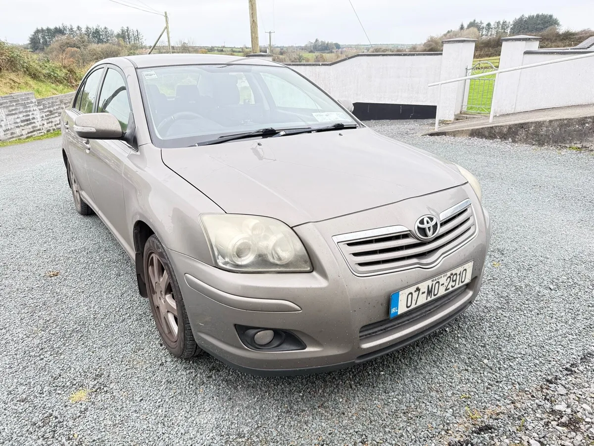 Toyota Avensis - Image 4