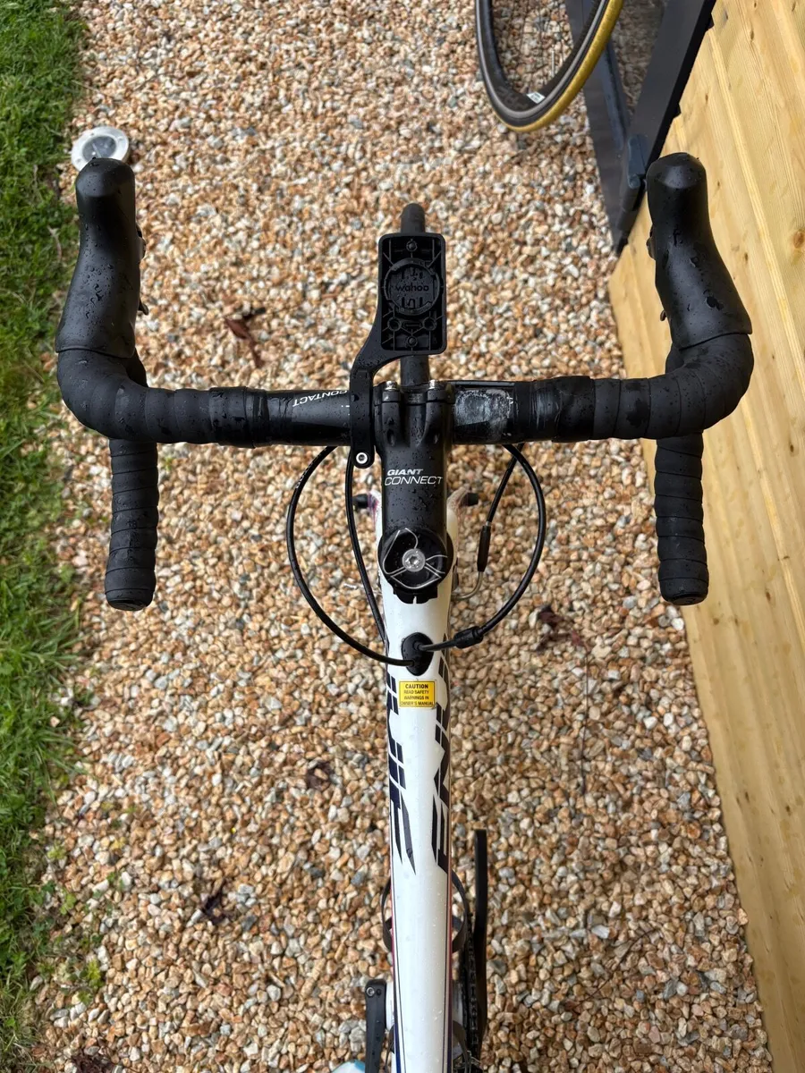 Giant Liv road bike - Image 4