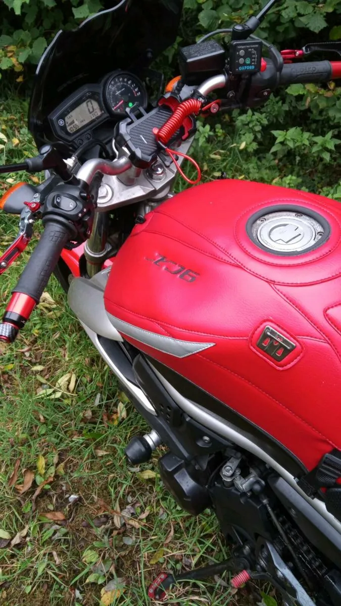 Yamaha XJ6 - Image 3