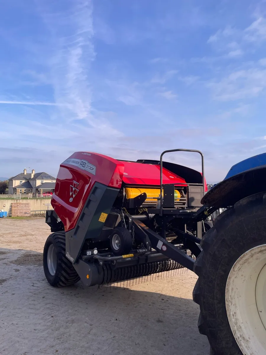 Demo Massey/welger baler - Image 1