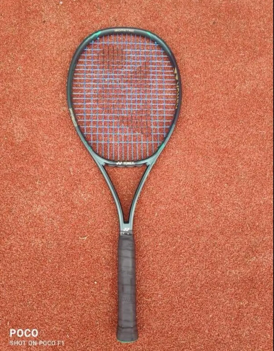 Yonex Vcore 97pro - Image 1