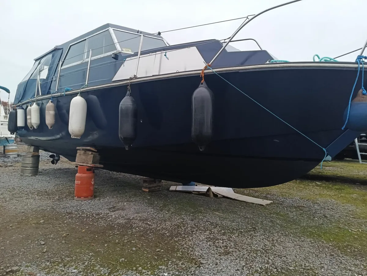 Boat - Image 1