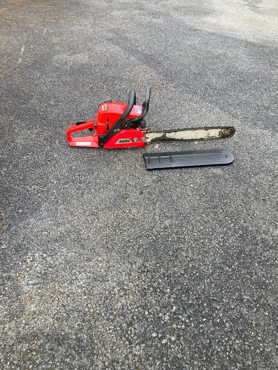 Chainsaw