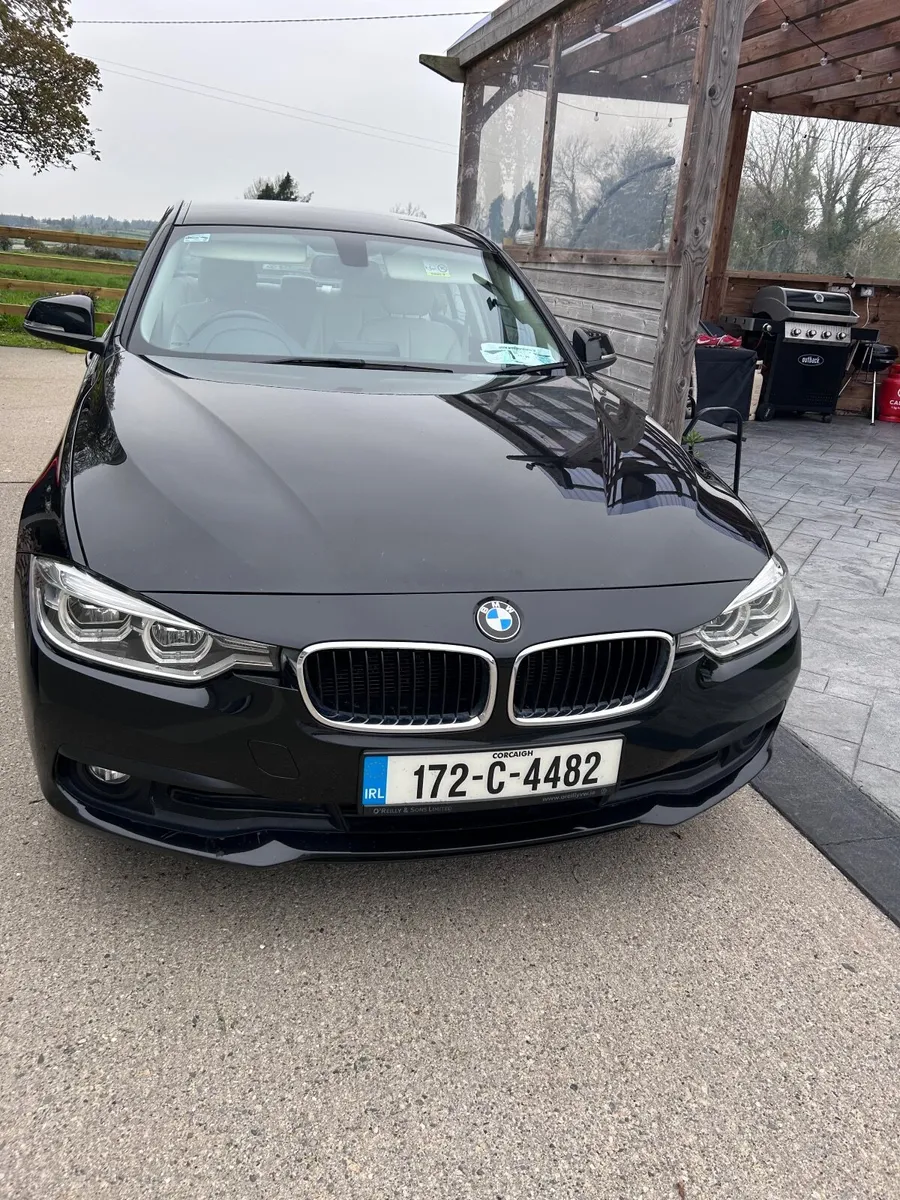 BMW 3-Series 2017 - Image 4
