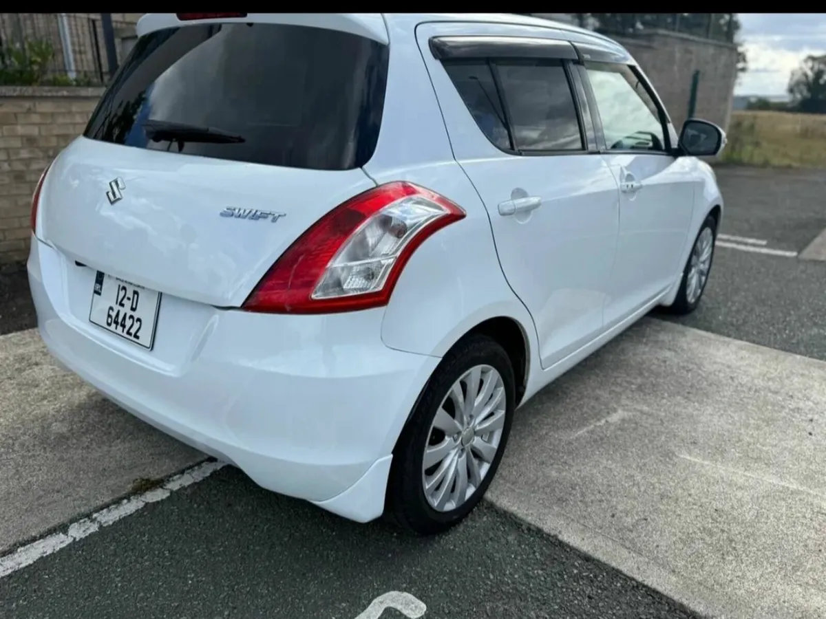 Suzuki Swift 2012 Automatic - Image 4