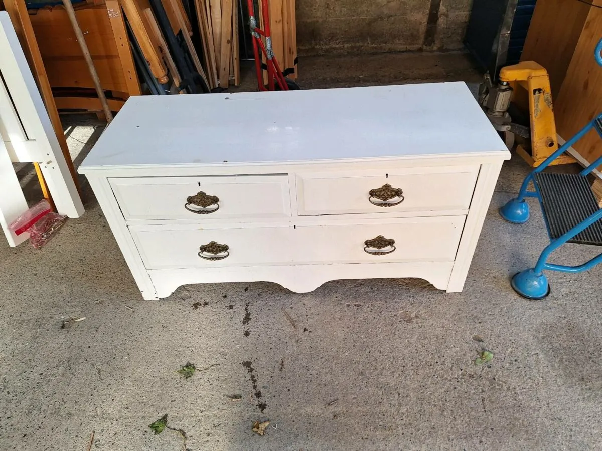 Old chest of drawers (DELIVERY) - Image 1
