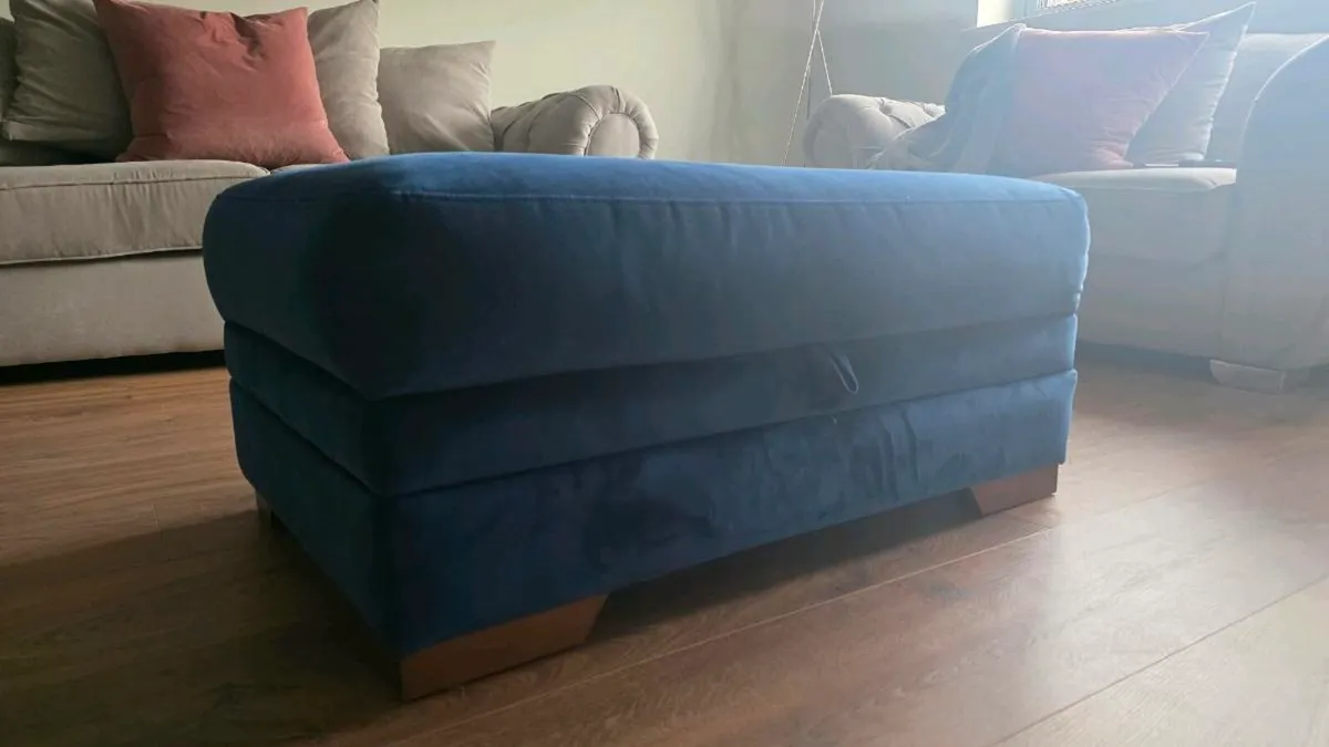 Ottoman foot stool - Image 1
