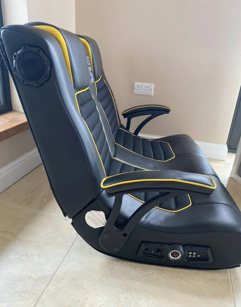X Rocker Duel VS Gaming Chair - Image 3