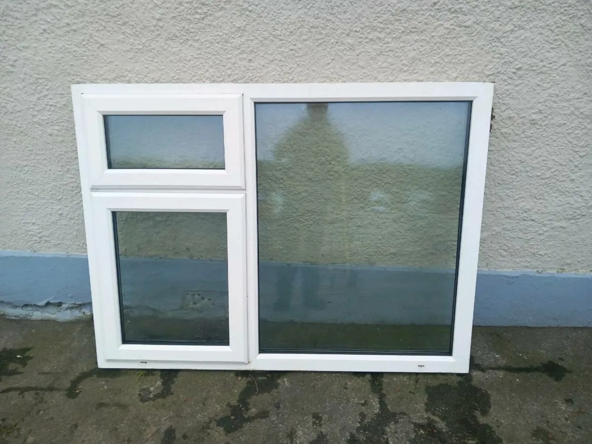 Window for sale - Image 1