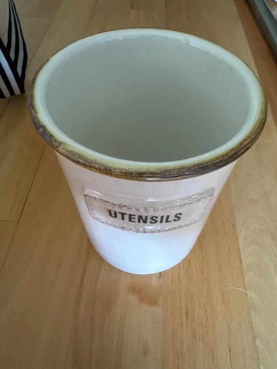 Kitchen Ware - Image 3
