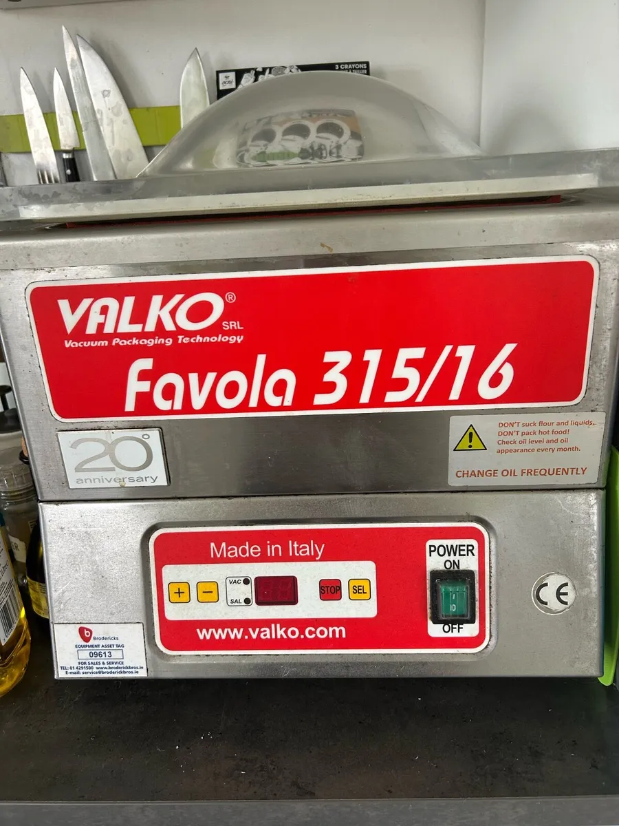 Favola 315/316 - Pro vacuum chamber packaging