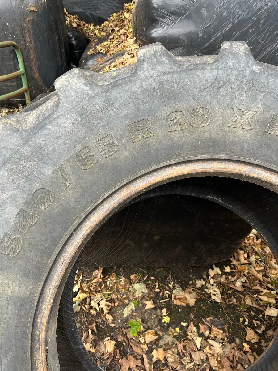Tyres - Image 2
