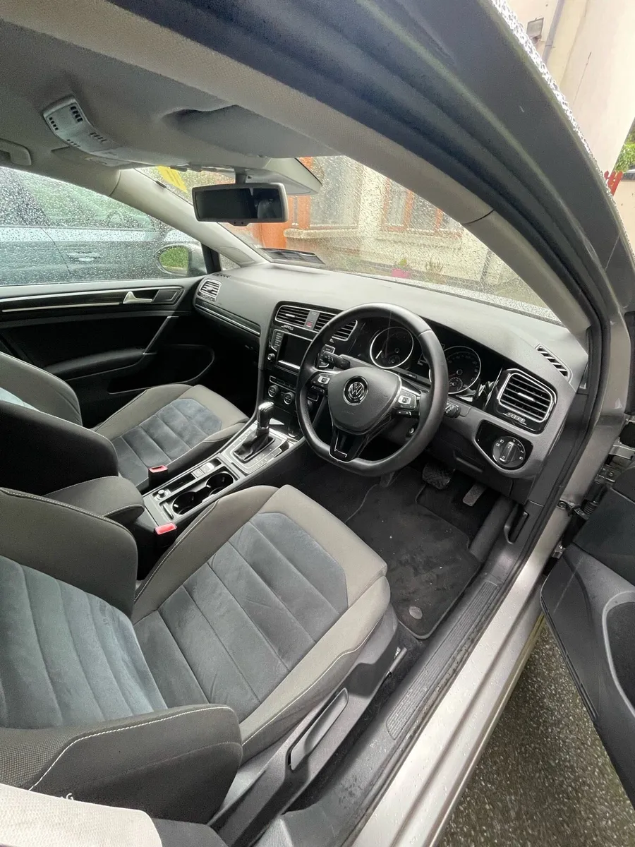 Volkswagen Golf 1.4 Highline Auto - Image 3