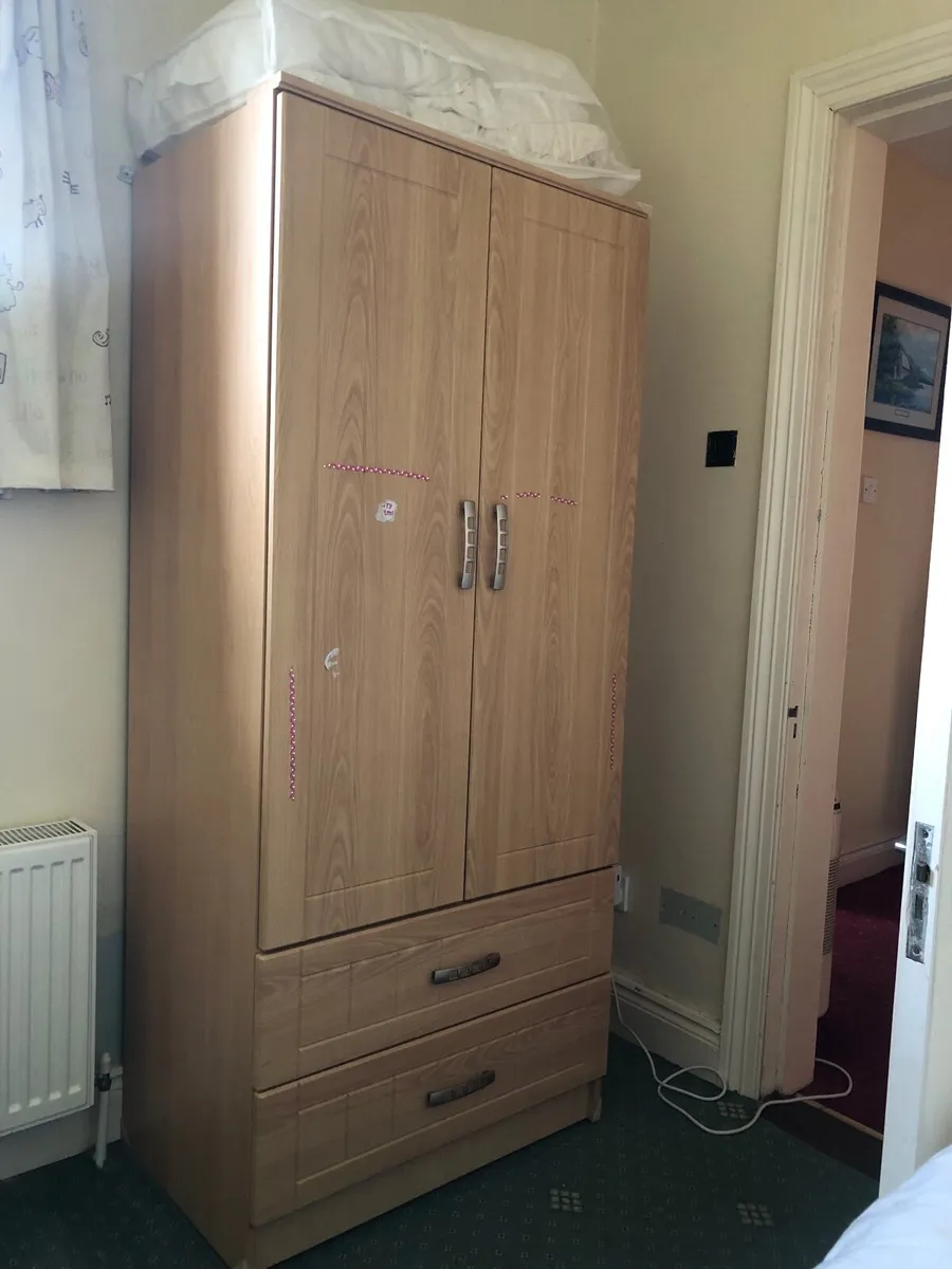 Wardrobe, dressing table and stool - Image 2