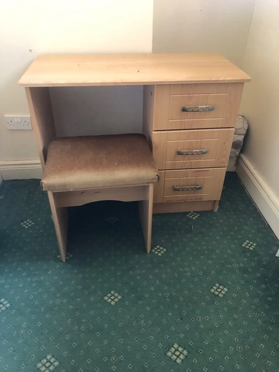 Wardrobe, dressing table and stool - Image 1