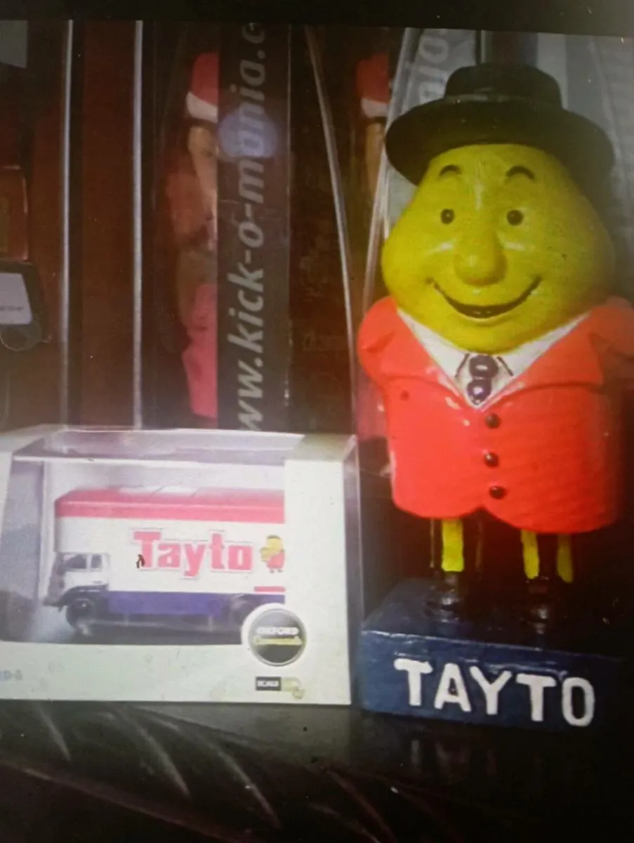 MR TOYTO CRISPS IRISH CHRIPS BOX TRUCK & FIGURE' - Image 1
