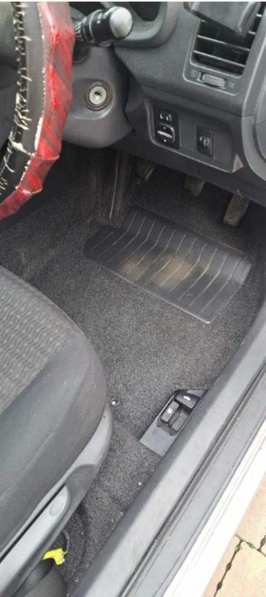 Toyota Corolla 2007 - Image 3