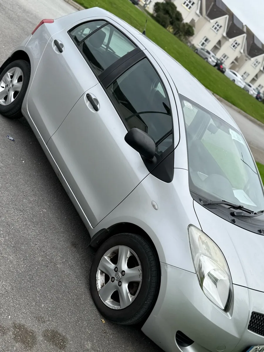 Car - Image 3