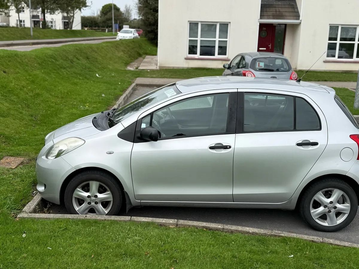 Car - Image 4