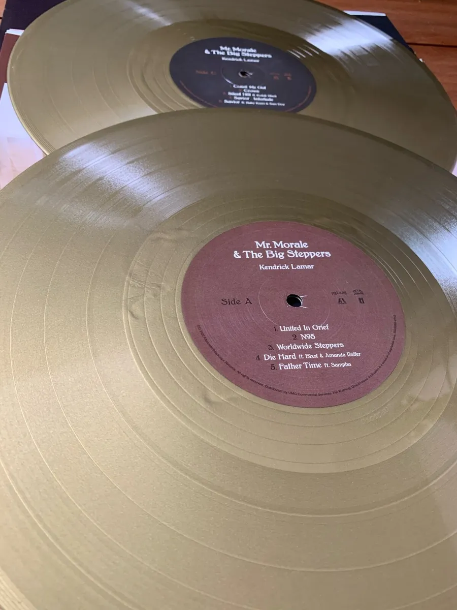 Kendrick Lamar Double Gold Vinyl - Image 4