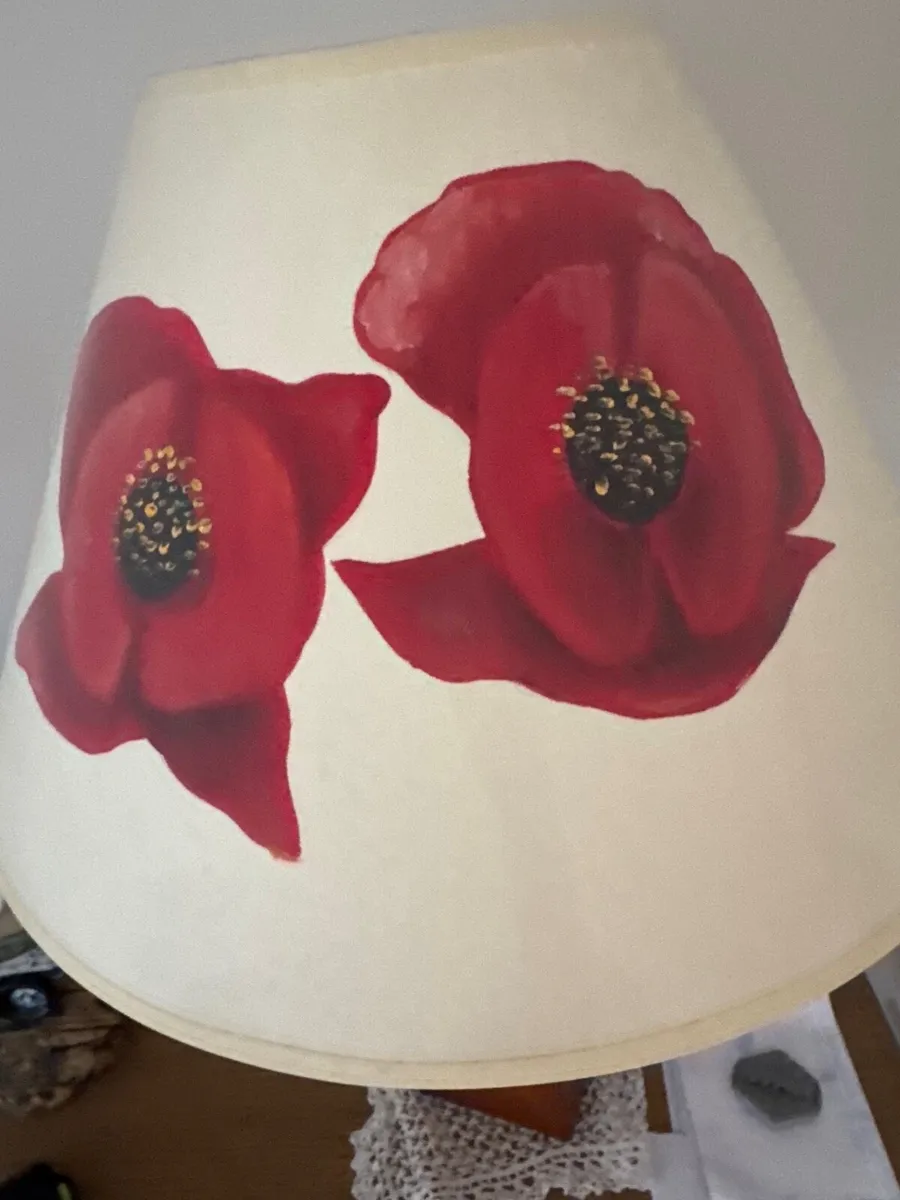 Free Lamp - Image 1