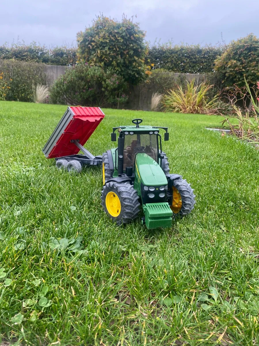 John Deere toy Britains tractor with trailer - Image 4