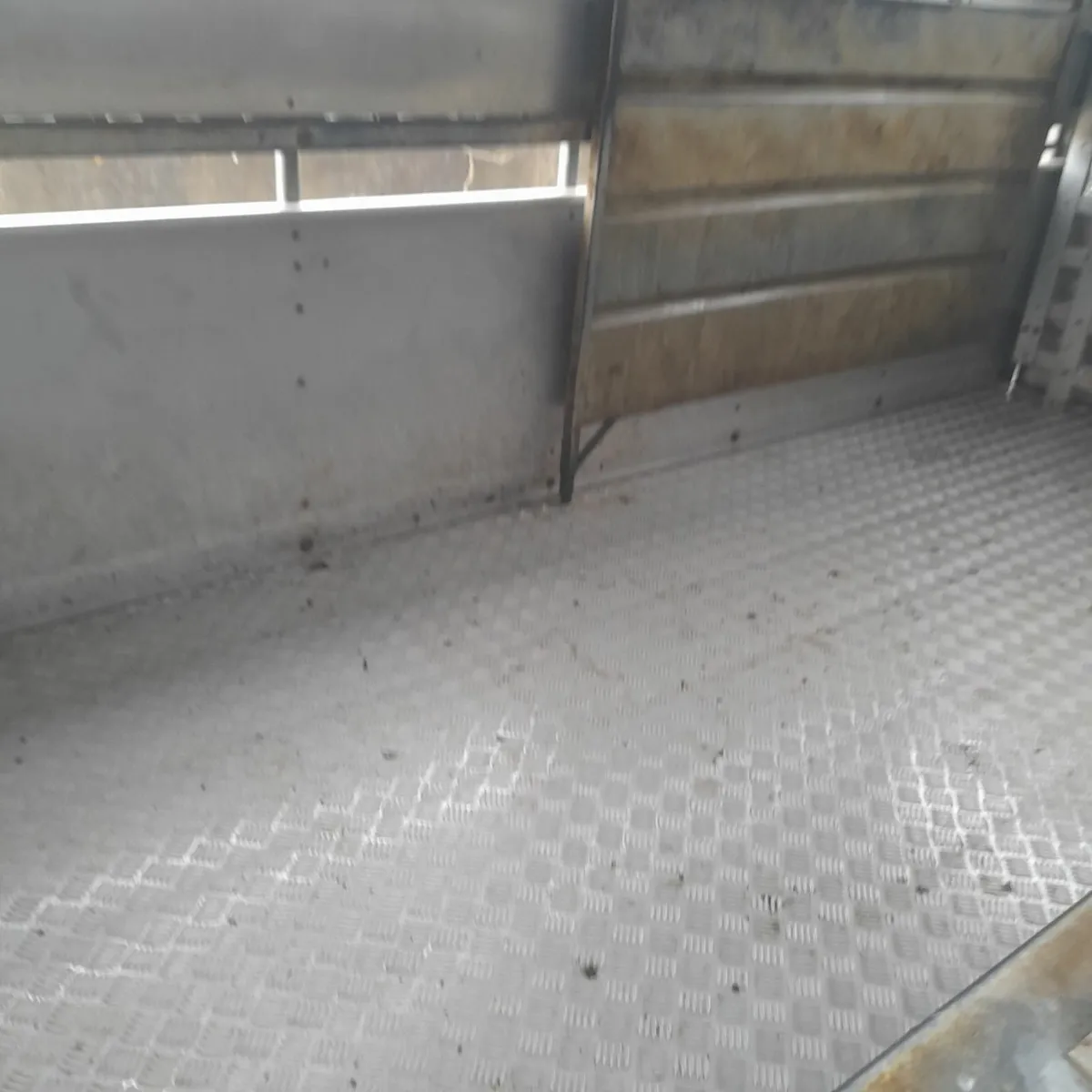 Nugent 12 foot livestock - Image 4