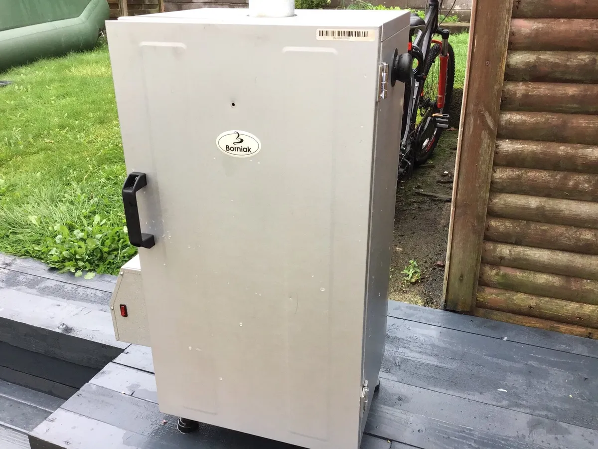 Smoker - Image 1