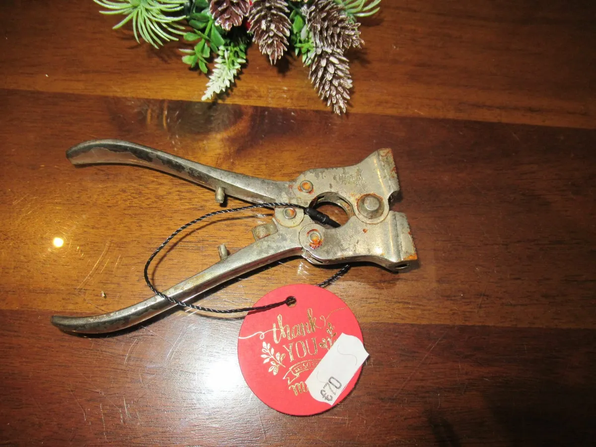 antique vintage ornament piano wire RARE gift - Image 4