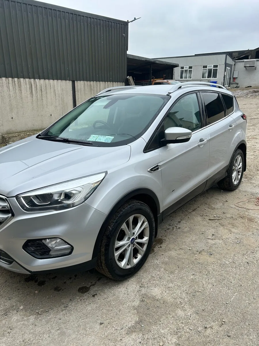 2018 Ford Kuga AWD 4 seater - Image 3