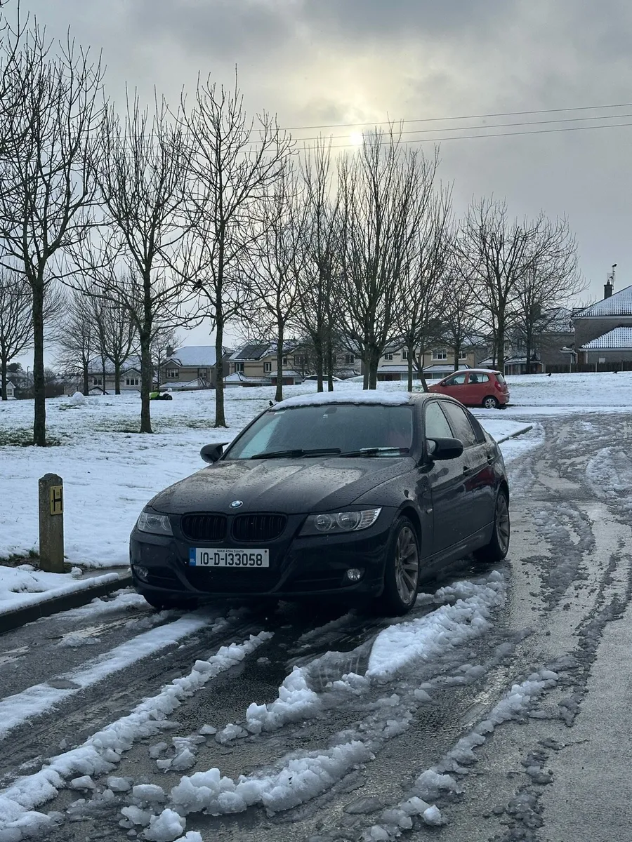 Bmw 318d *AUTOMATIC* - Image 4