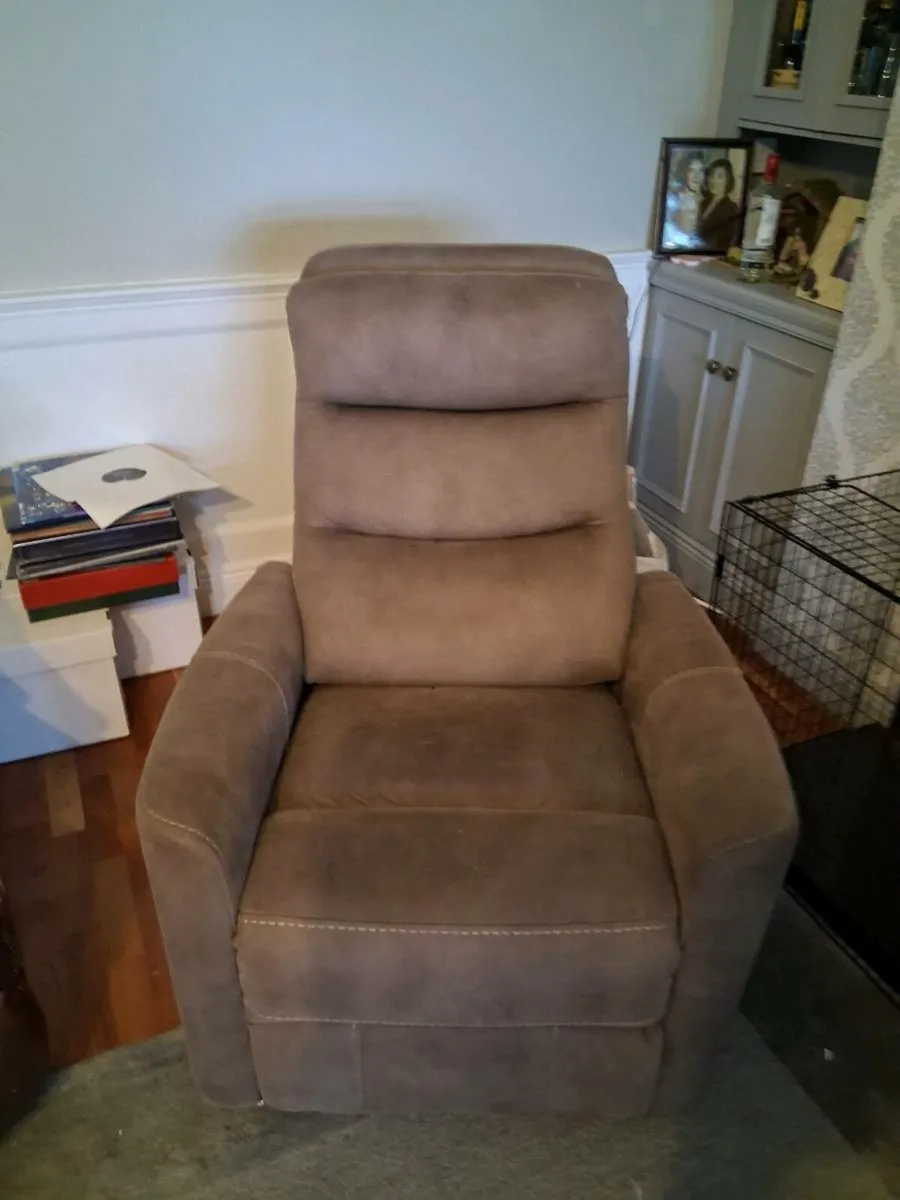 Electric recliner chair swivels and rocks as new - Image 3