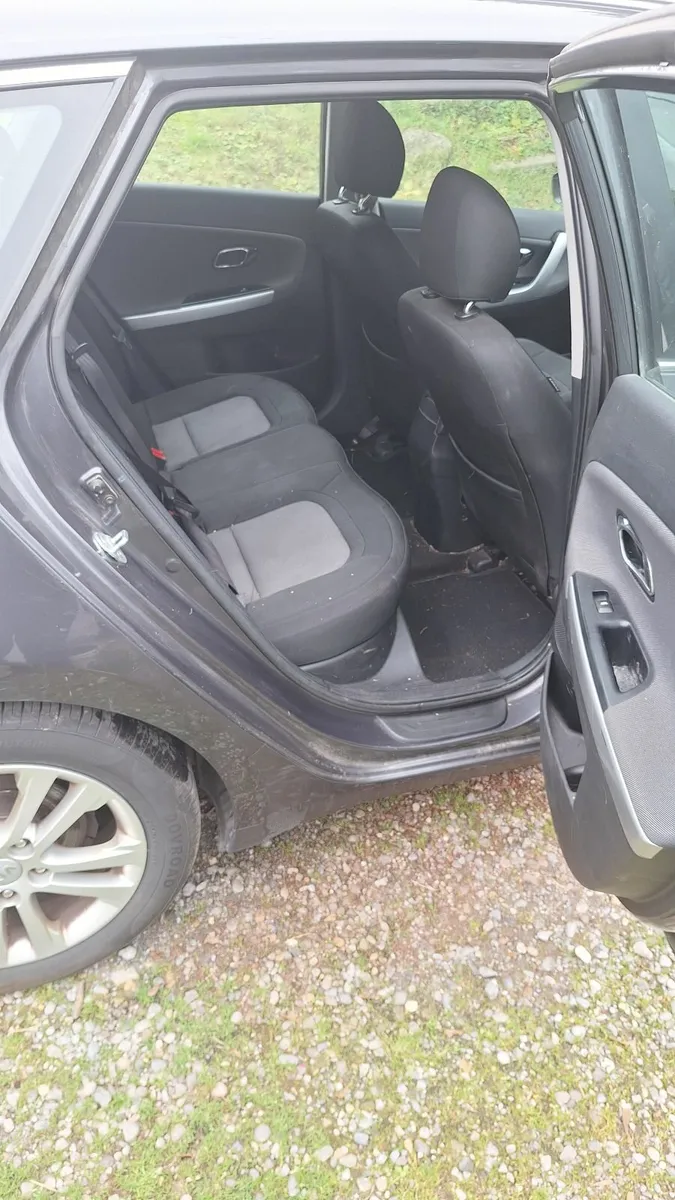 Kia Ceed 2014 - Image 2