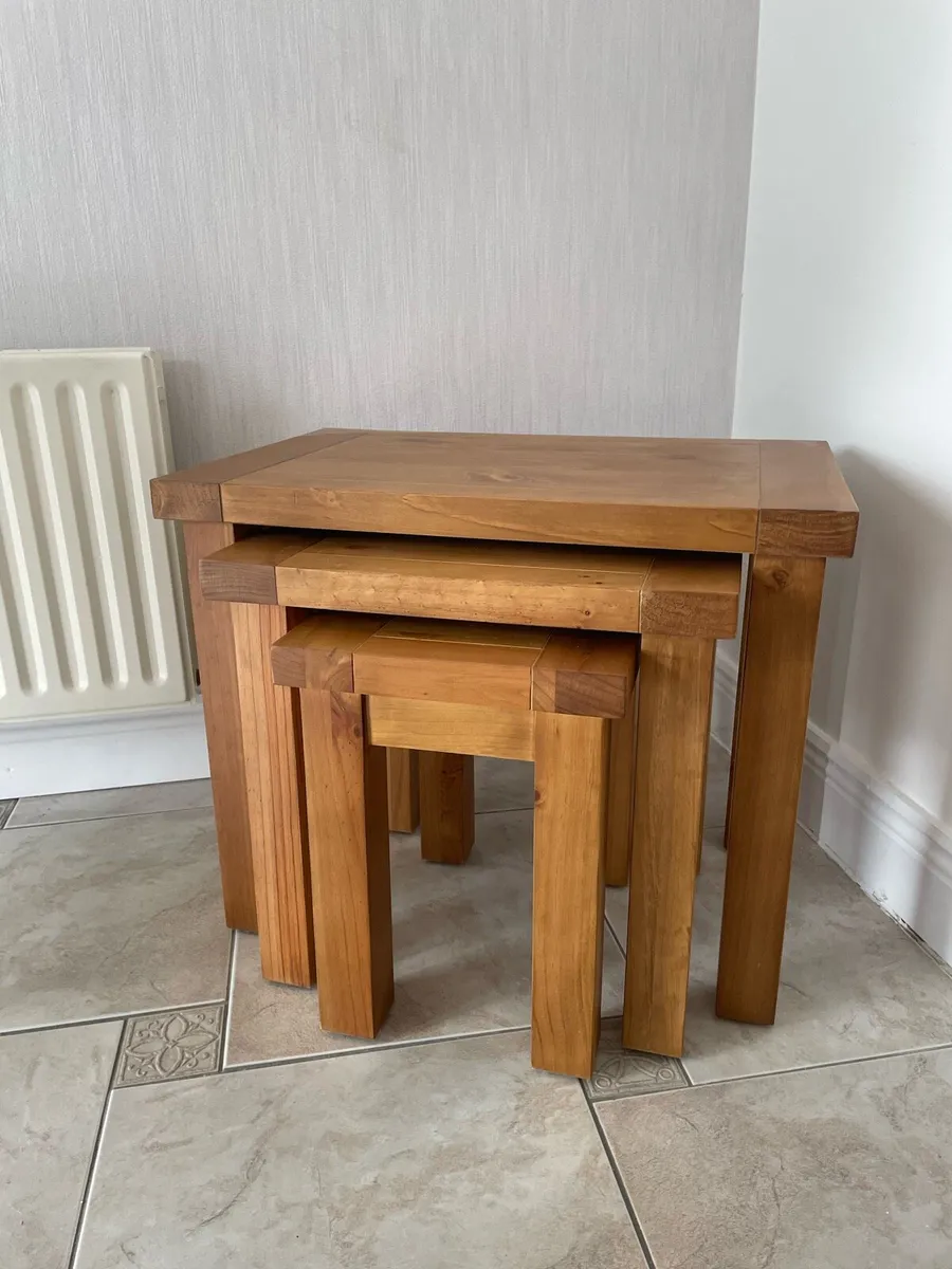 Nest of tables - Image 2