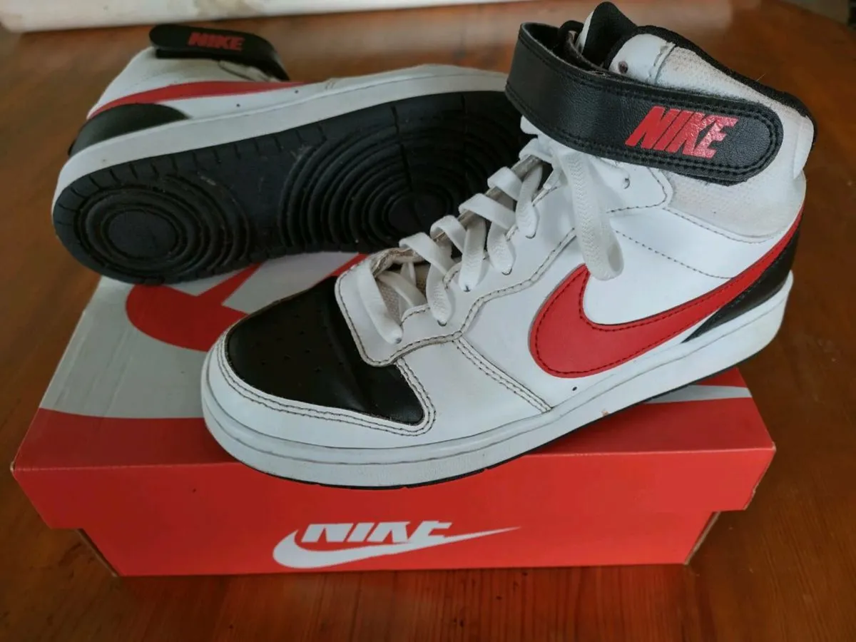 Nike Court Borough Mid 2 - Image 1
