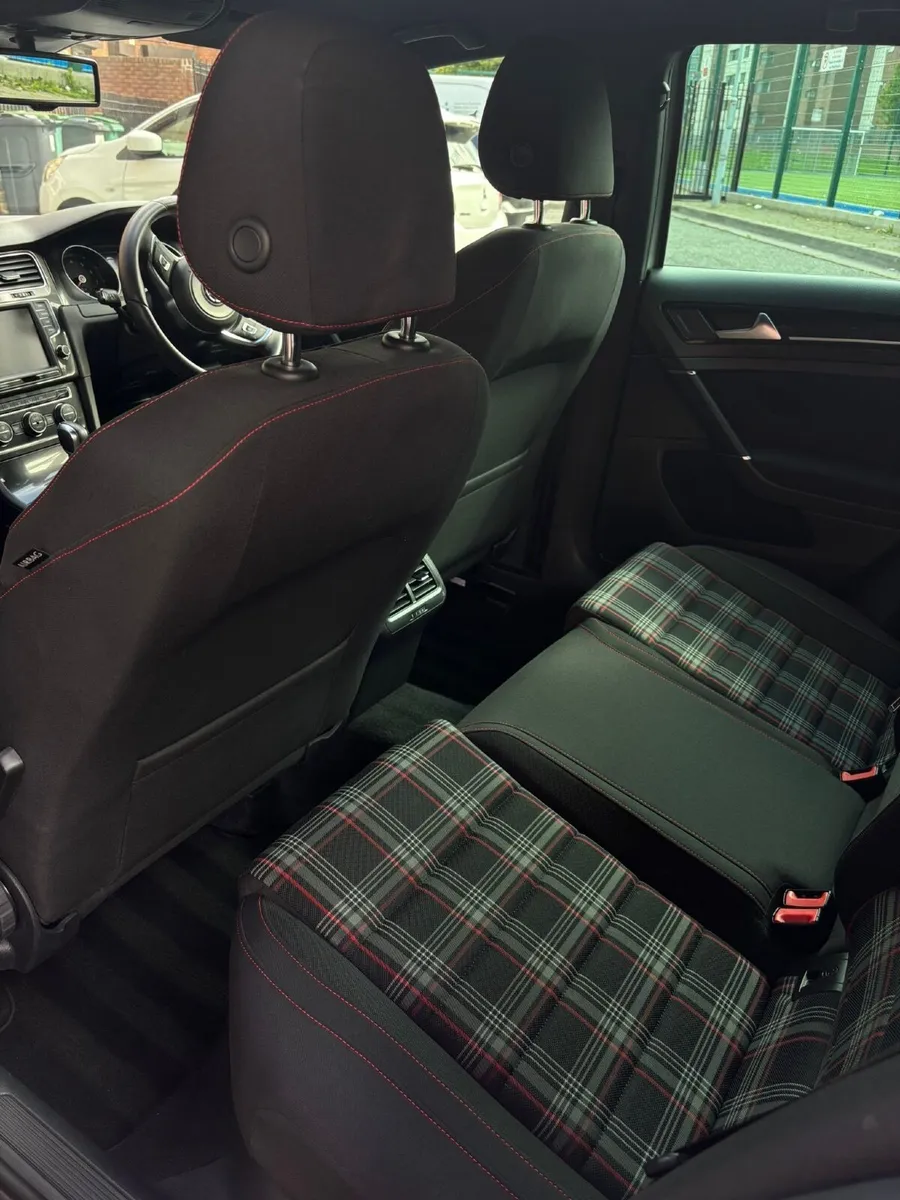Volkswagen Golf GTI 2014 Automatic - Image 4