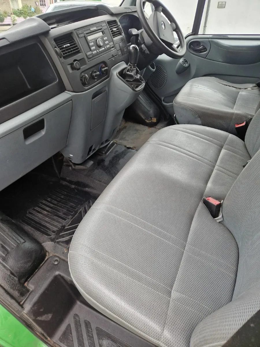 Ford Transit 2009 - Image 4